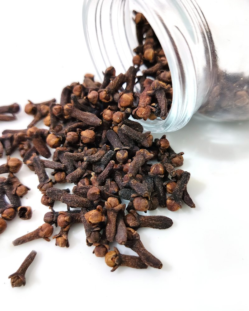 Whole Cloves, 100g