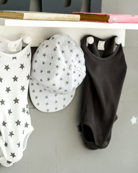 Star Print Baby Bodysuit and Cap Set