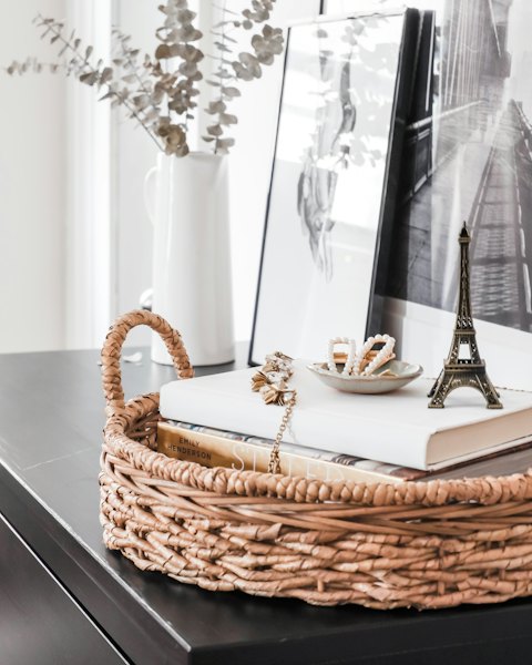 Round Woven Tray with Handles, 40 cm